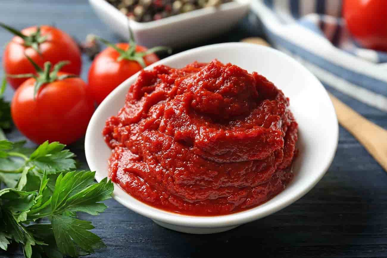 رب گوجه فرنگی اعلا با غلظت استاندارد و رنگ ماندگار